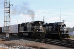 NS 4088 working Glenwood yard